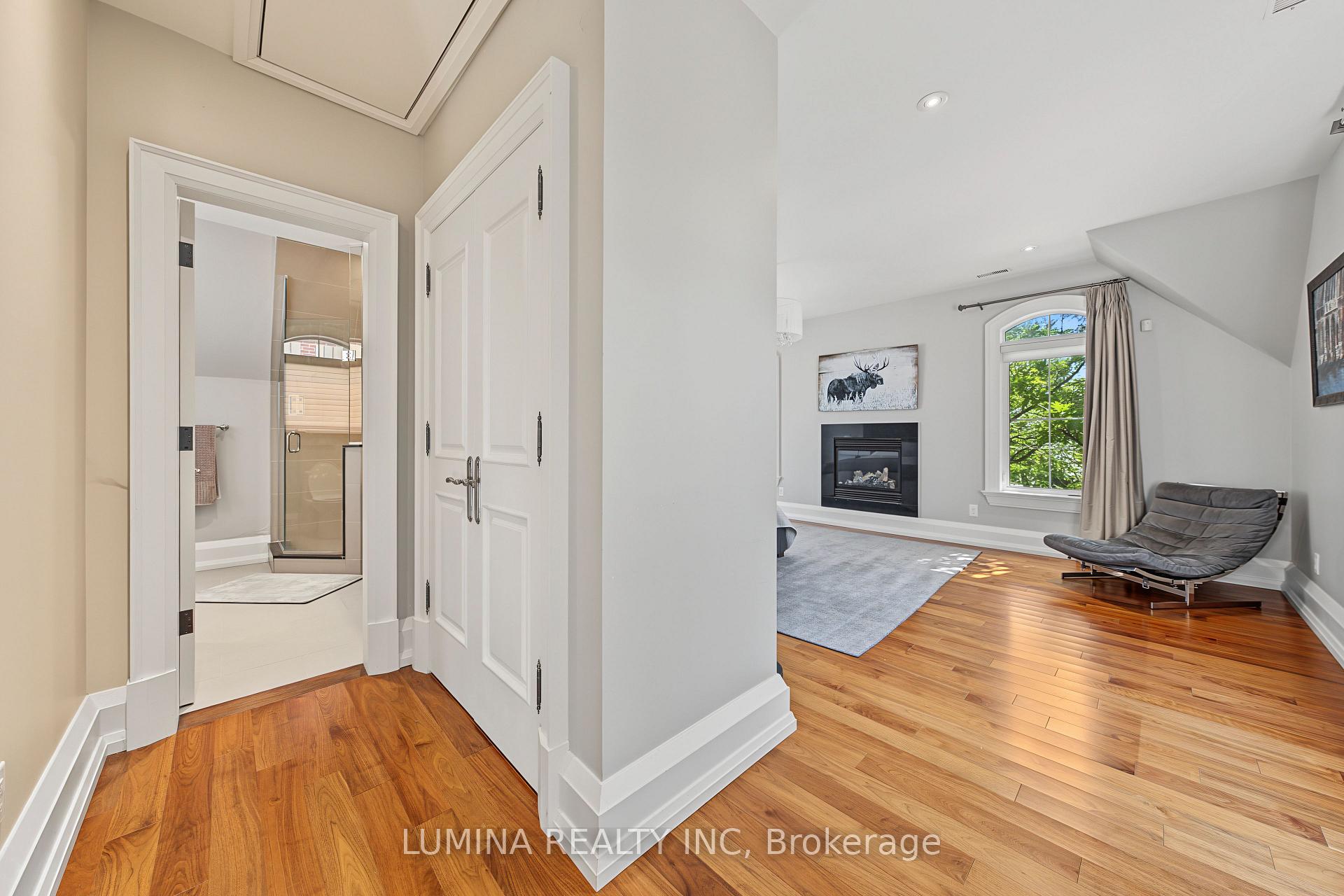 Photo 41 of 30 Davina Circle N, Aurora, Aurora Estates — HOMEH
