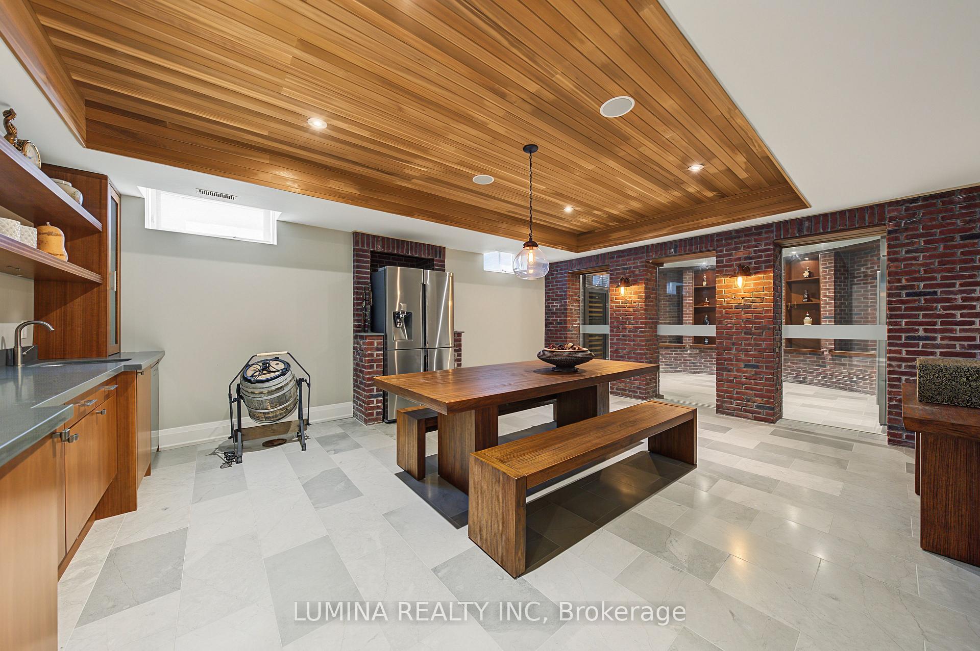 Photo 46 of 30 Davina Circle N, Aurora, Aurora Estates — HOMEH