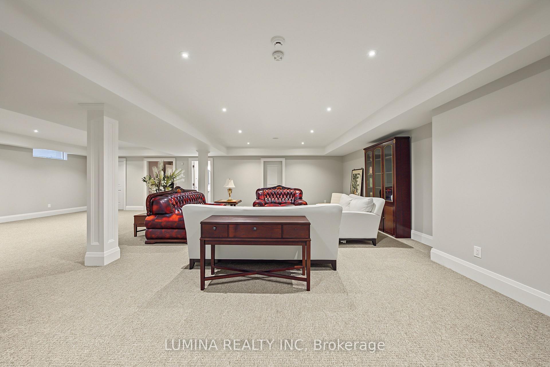 Photo 48 of 30 Davina Circle N, Aurora, Aurora Estates — HOMEH