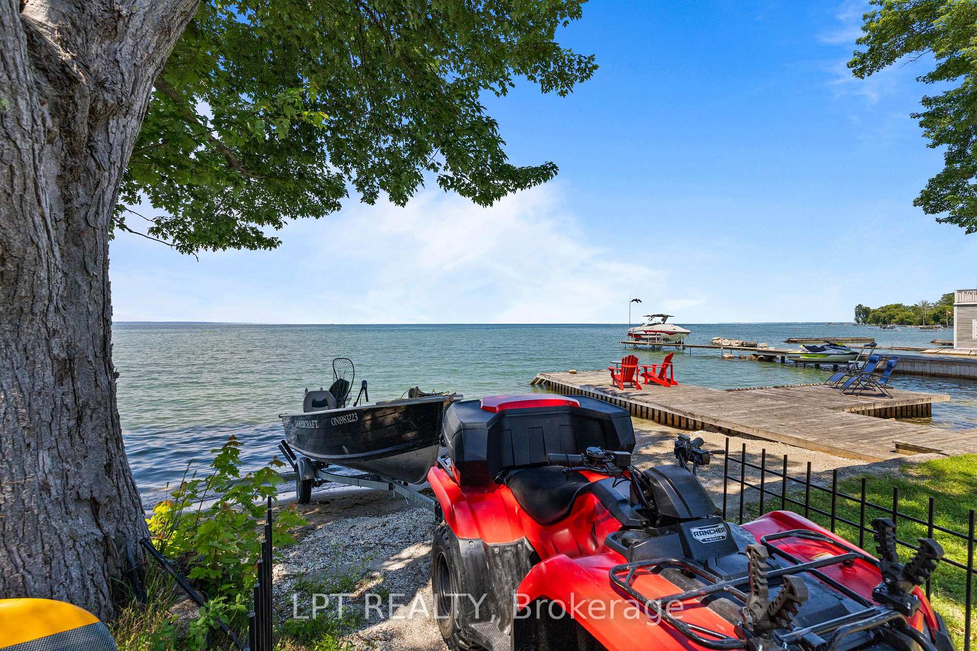 Photo 44 of 173 Lake Drive E, Georgina, Historic Lakeshore Communities — HOMEH