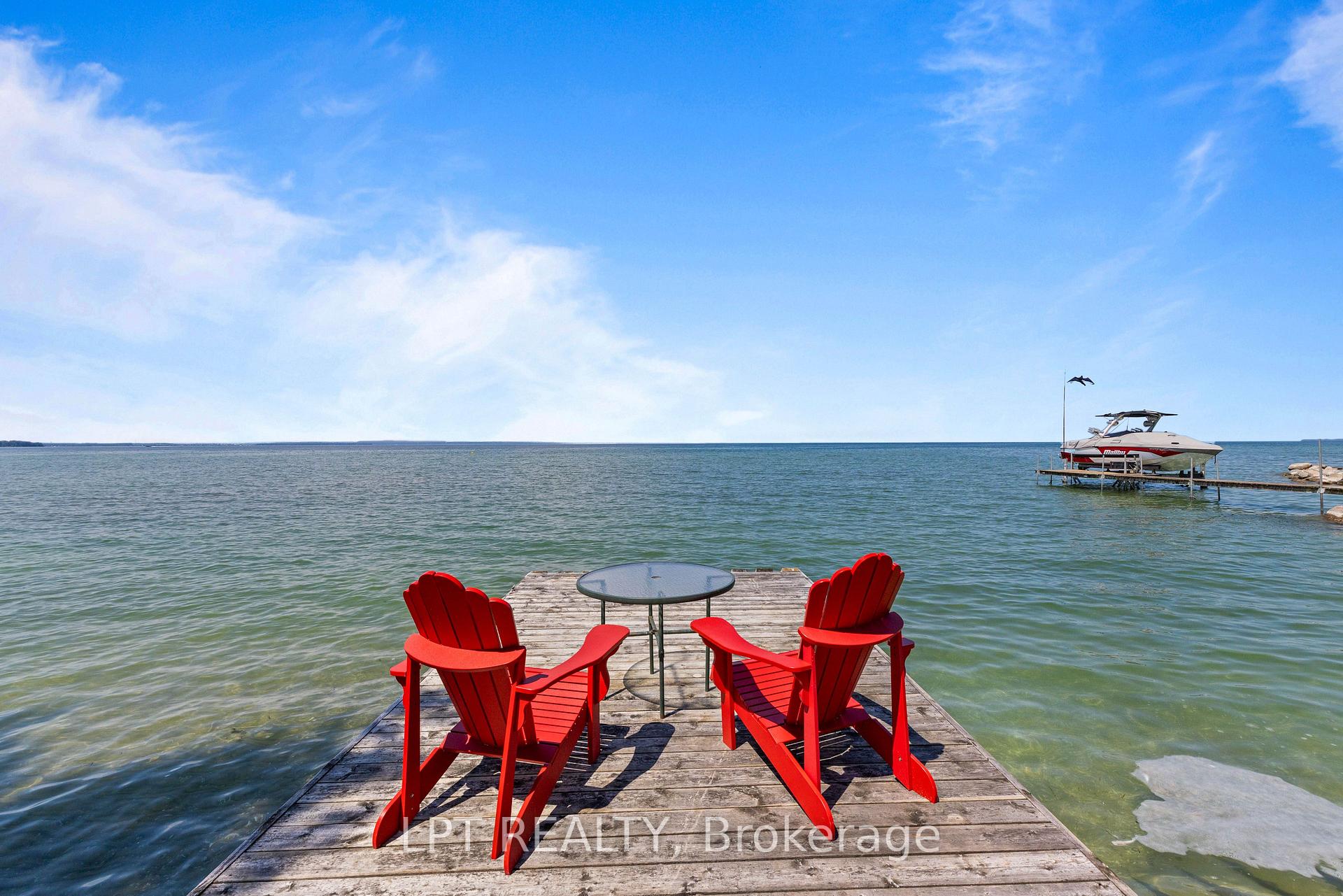 Photo 45 of 173 Lake Drive E, Georgina, Historic Lakeshore Communities — HOMEH