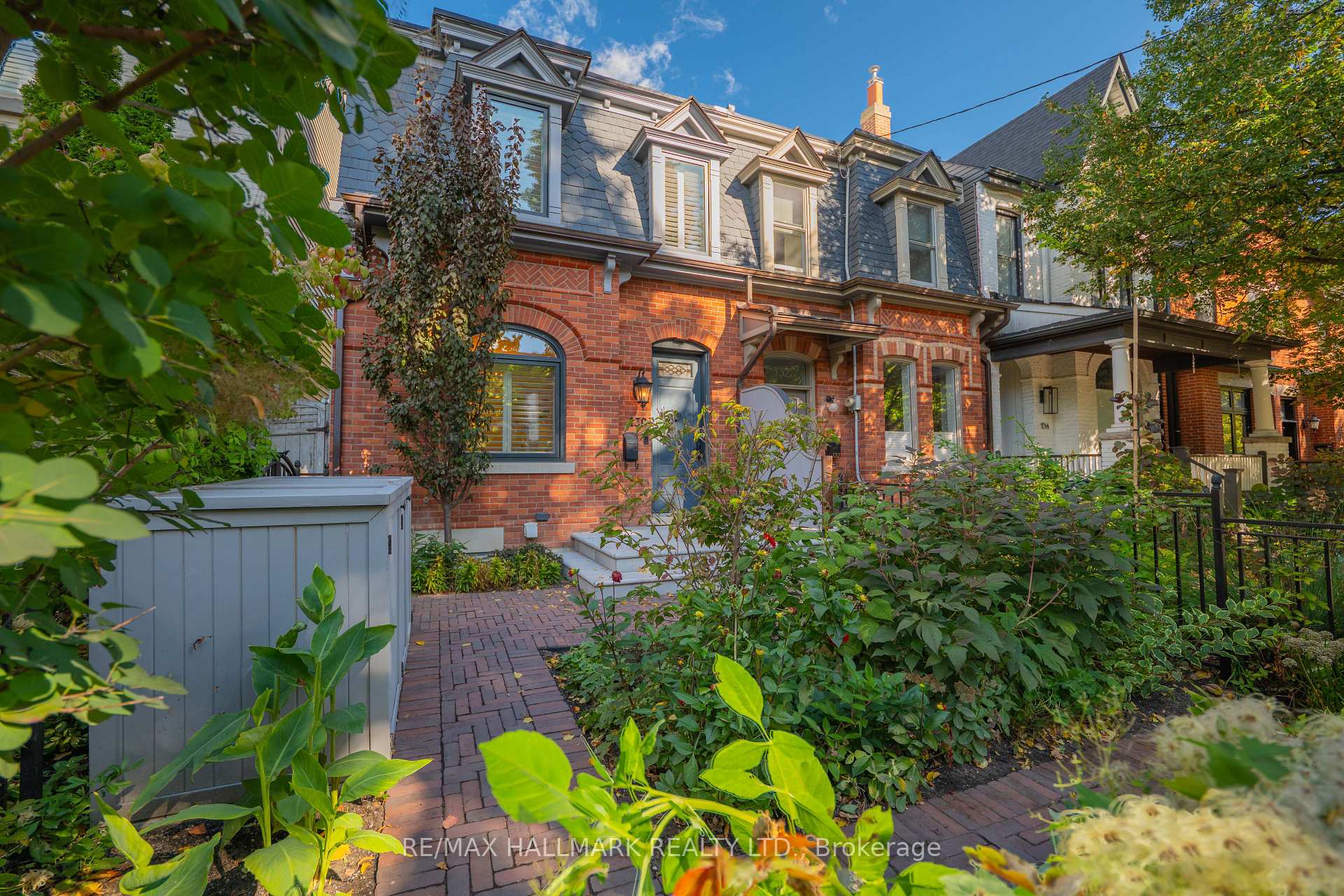 Photo 2 of 130 Simpson Avenue, Toronto, North Riverdale — HOMEH