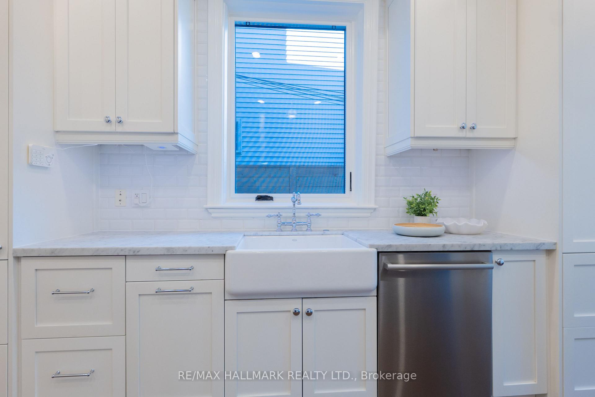 Photo 14 of 130 Simpson Avenue, Toronto, North Riverdale — HOMEH