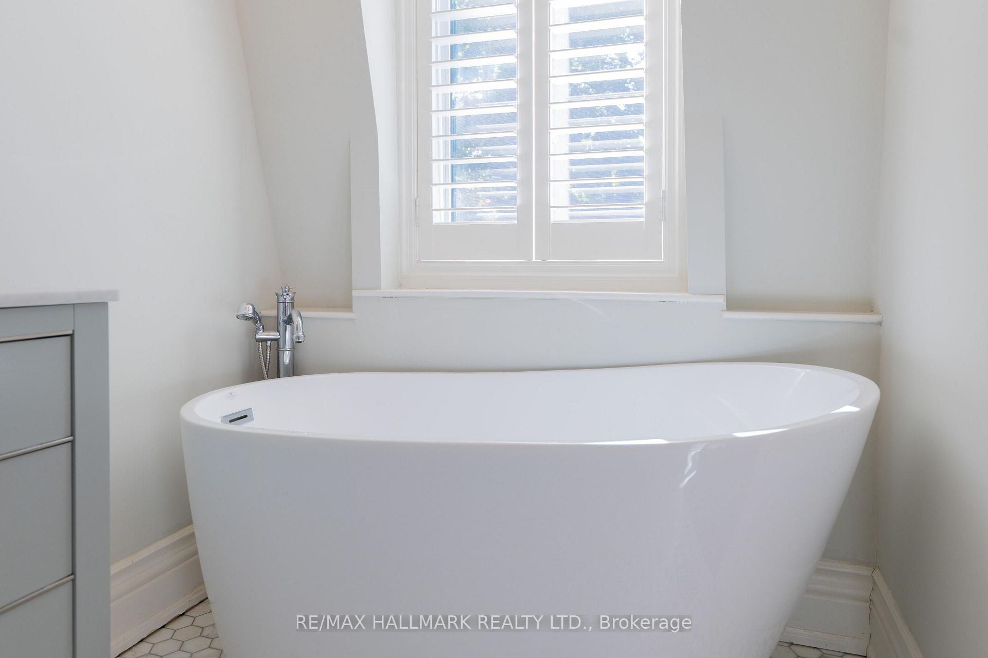 Photo 24 of 130 Simpson Avenue, Toronto, North Riverdale — HOMEH