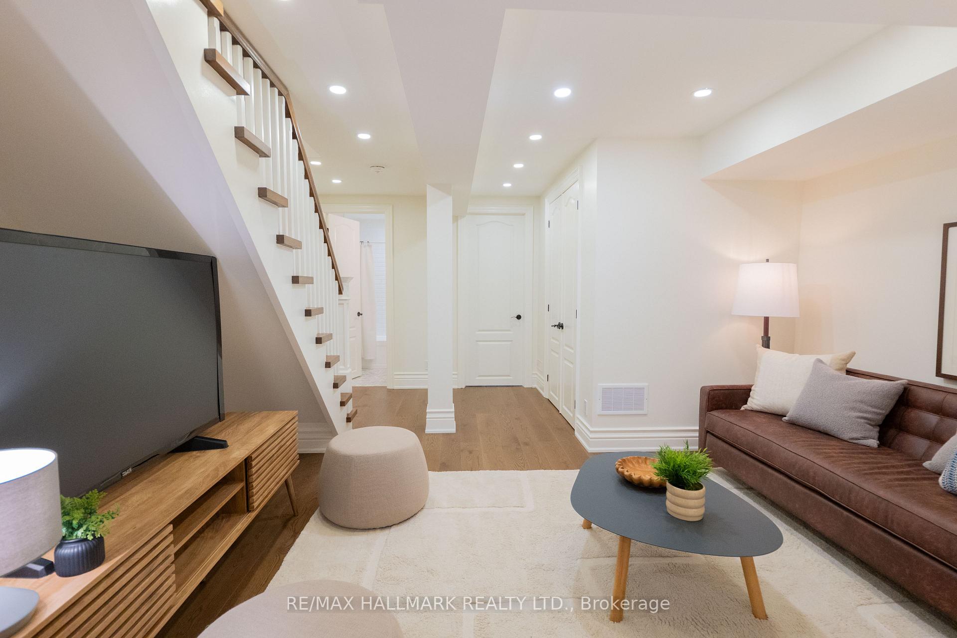 Photo 38 of 130 Simpson Avenue, Toronto, North Riverdale — HOMEH
