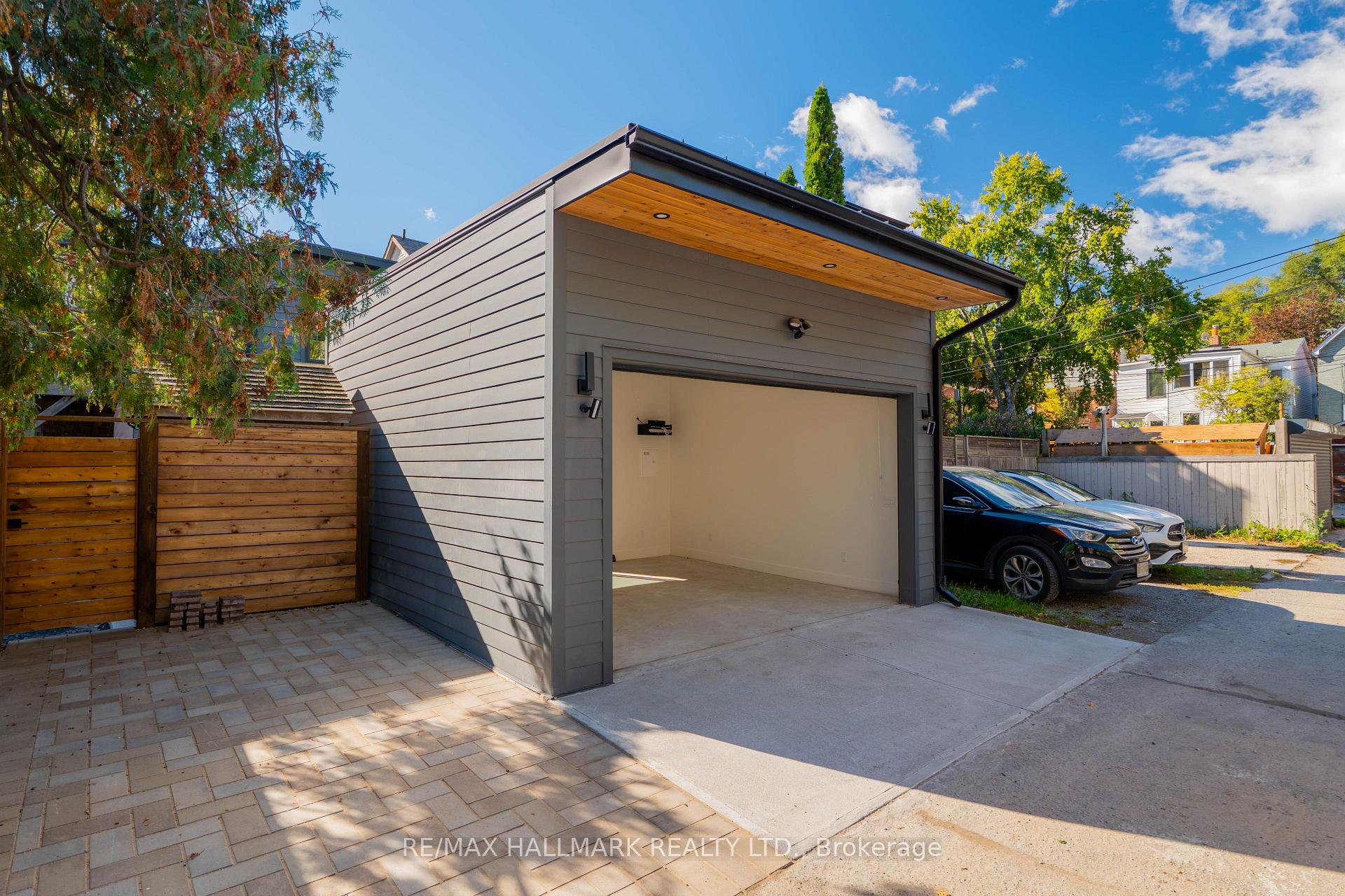 Photo 47 of 130 Simpson Avenue, Toronto, North Riverdale — HOMEH