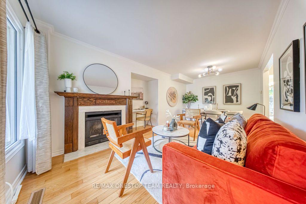 Photo 4 of 1376 Hazel Mccleary Drive, Oakville, Clearview — HOMEH