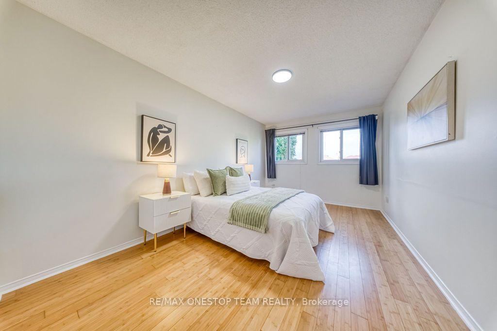 Photo 19 of 1376 Hazel Mccleary Drive, Oakville, Clearview — HOMEH