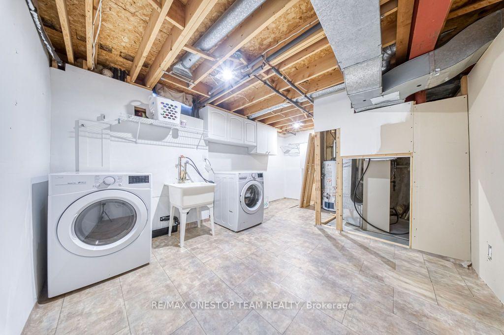 Photo 24 of 1376 Hazel Mccleary Drive, Oakville, Clearview — HOMEH