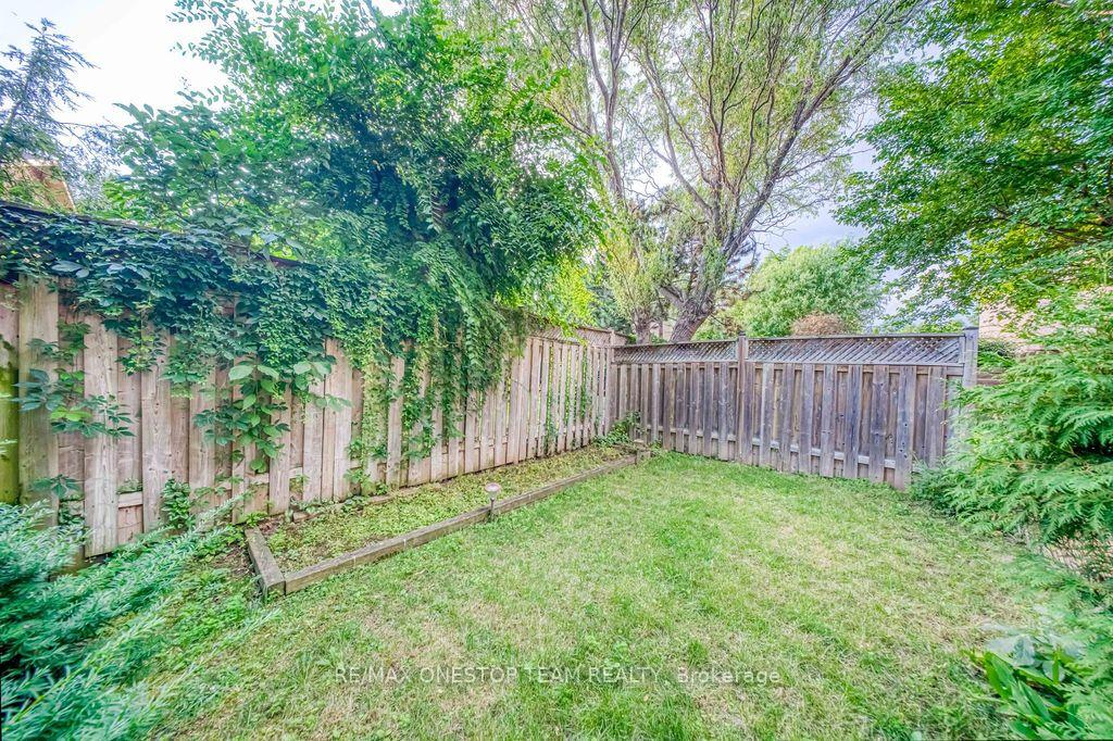 Photo 25 of 1376 Hazel Mccleary Drive, Oakville, Clearview — HOMEH