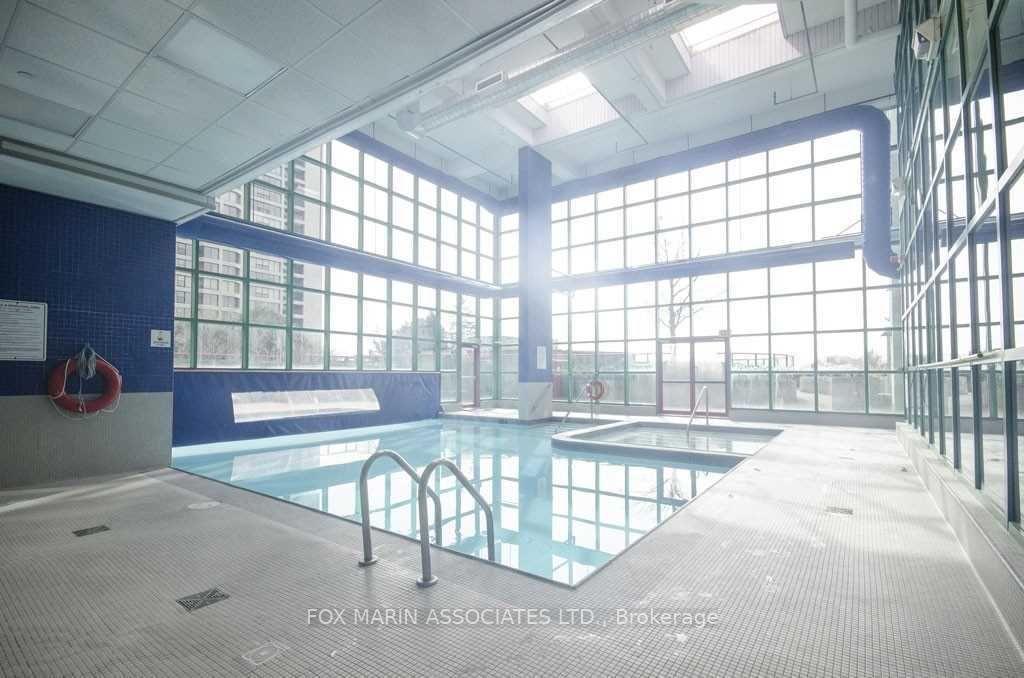 Photo 16 of Unit 711, 99 Harbour Square, Toronto, Waterfront Communities — HOMEH