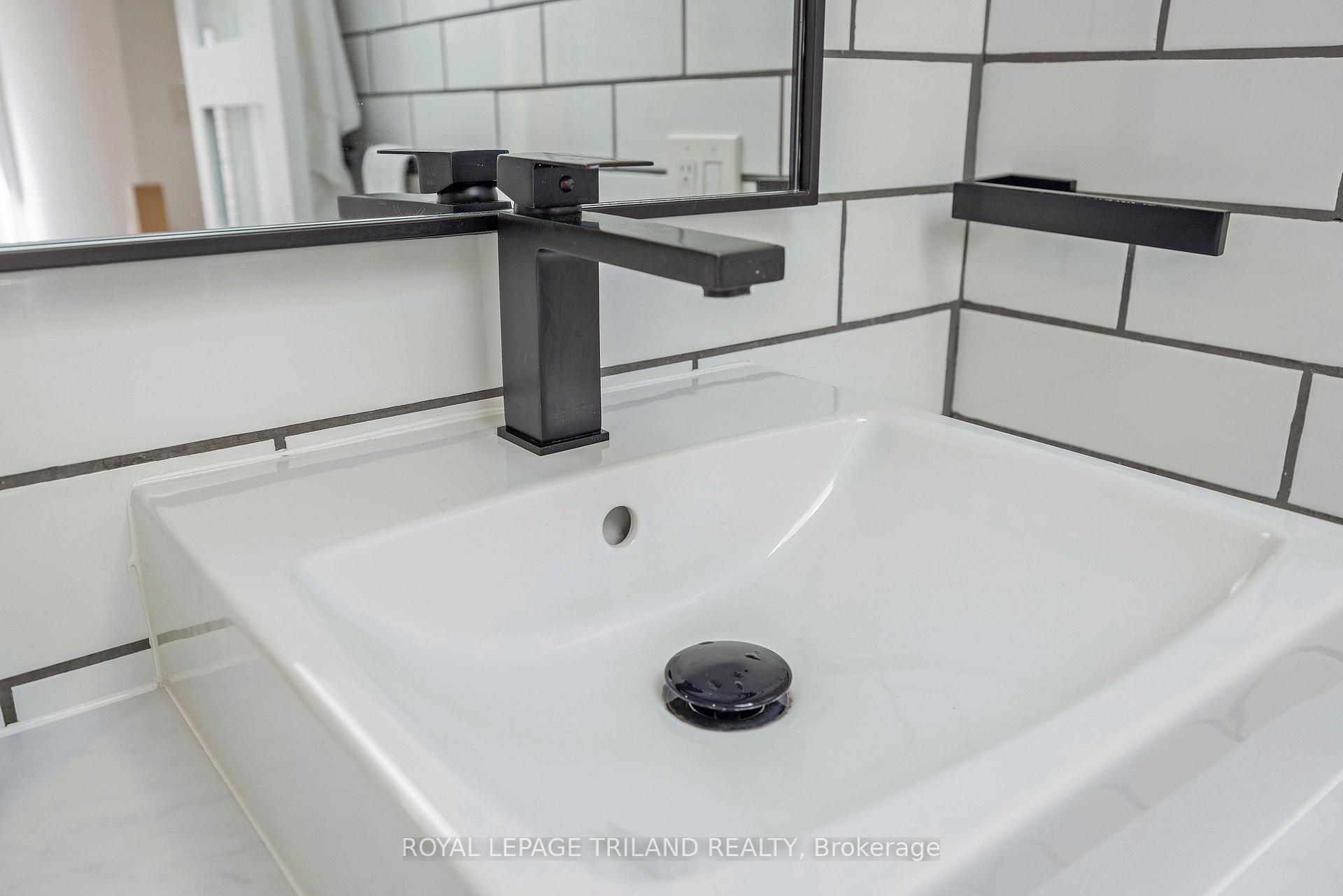 Photo 28 of 349 Emery Street E, London, South G — HOMEH