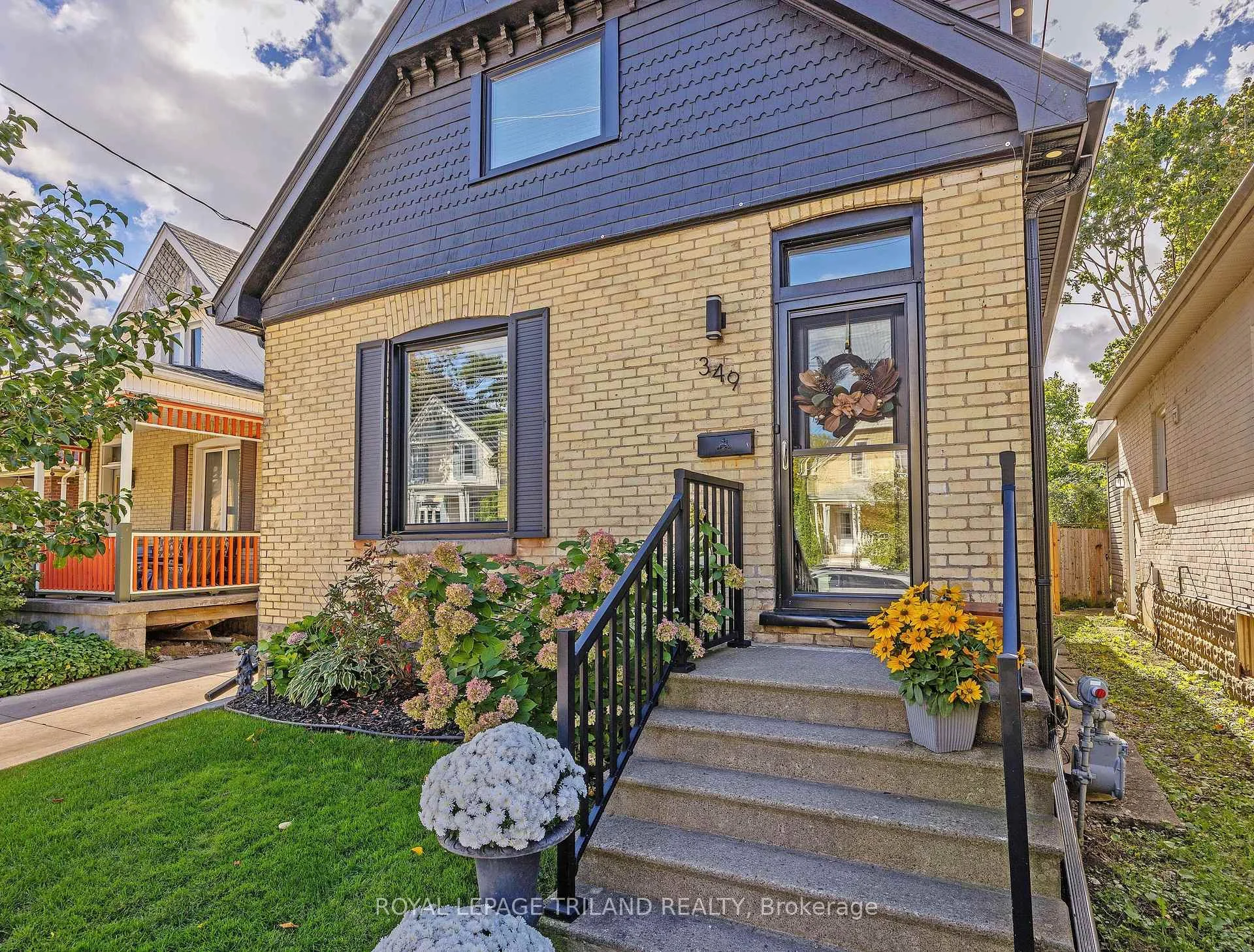 Photo 3 of 349 Emery Street E, London, South G — HOMEH
