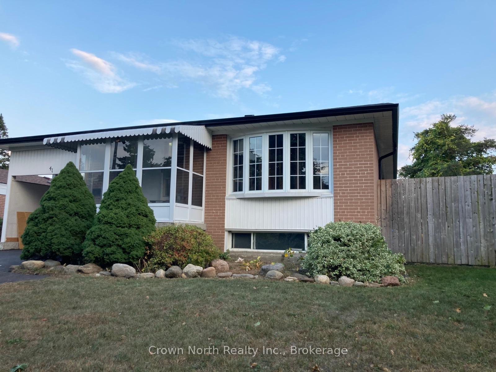 Photo 2 of Unit MAIN, 41 Pegasus Trail, Scarborough, Woburn — HOMEH