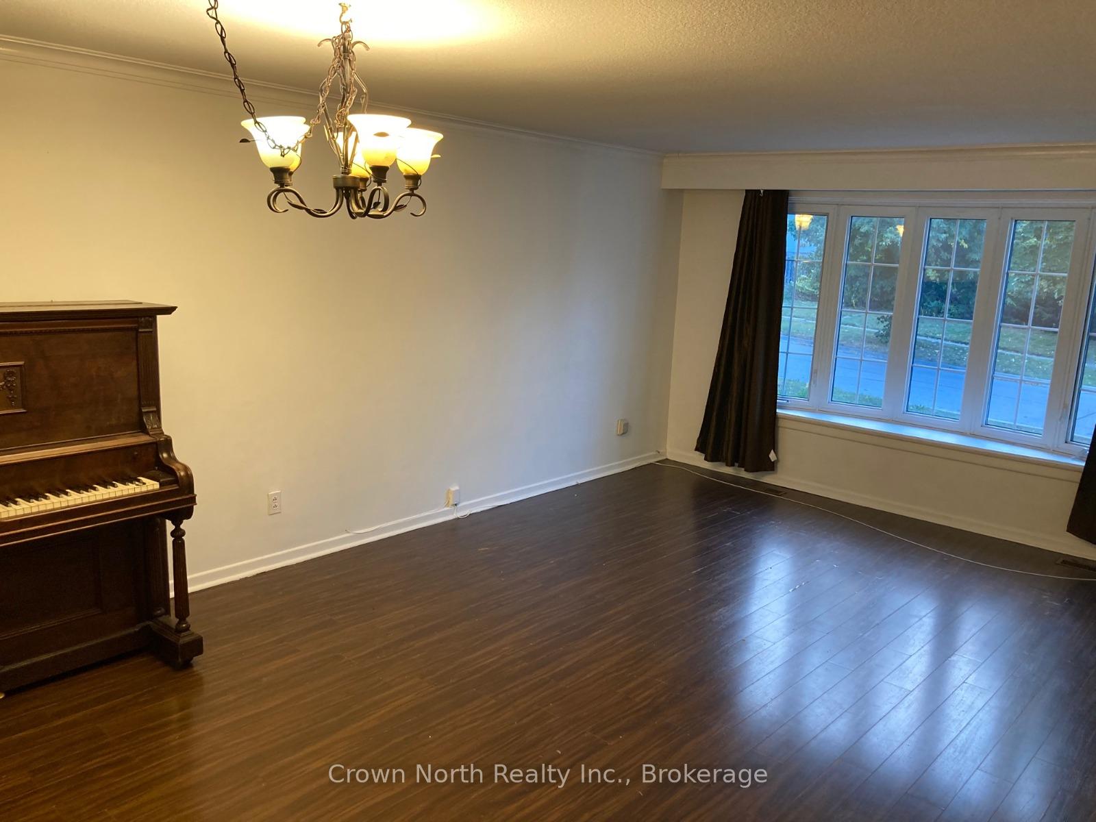 Photo 3 of Unit MAIN, 41 Pegasus Trail, Scarborough, Woburn — HOMEH