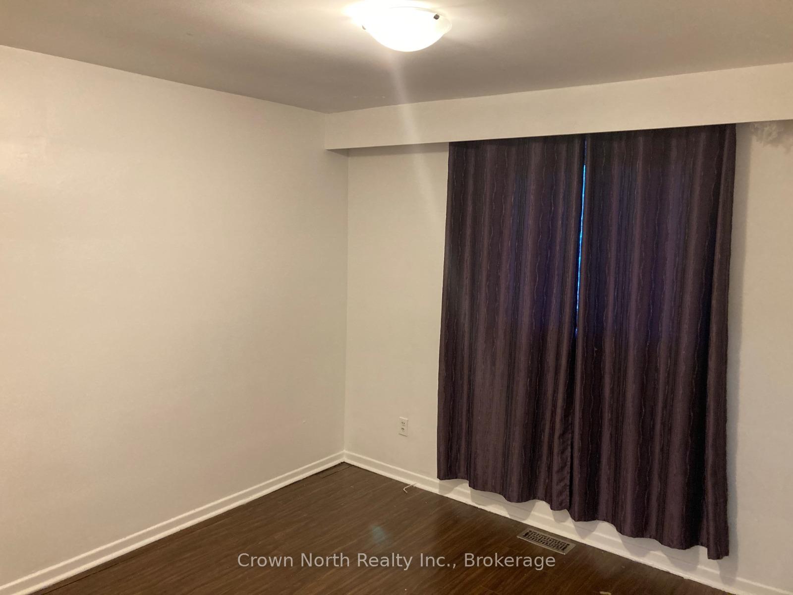 Photo 6 of Unit MAIN, 41 Pegasus Trail, Scarborough, Woburn — HOMEH
