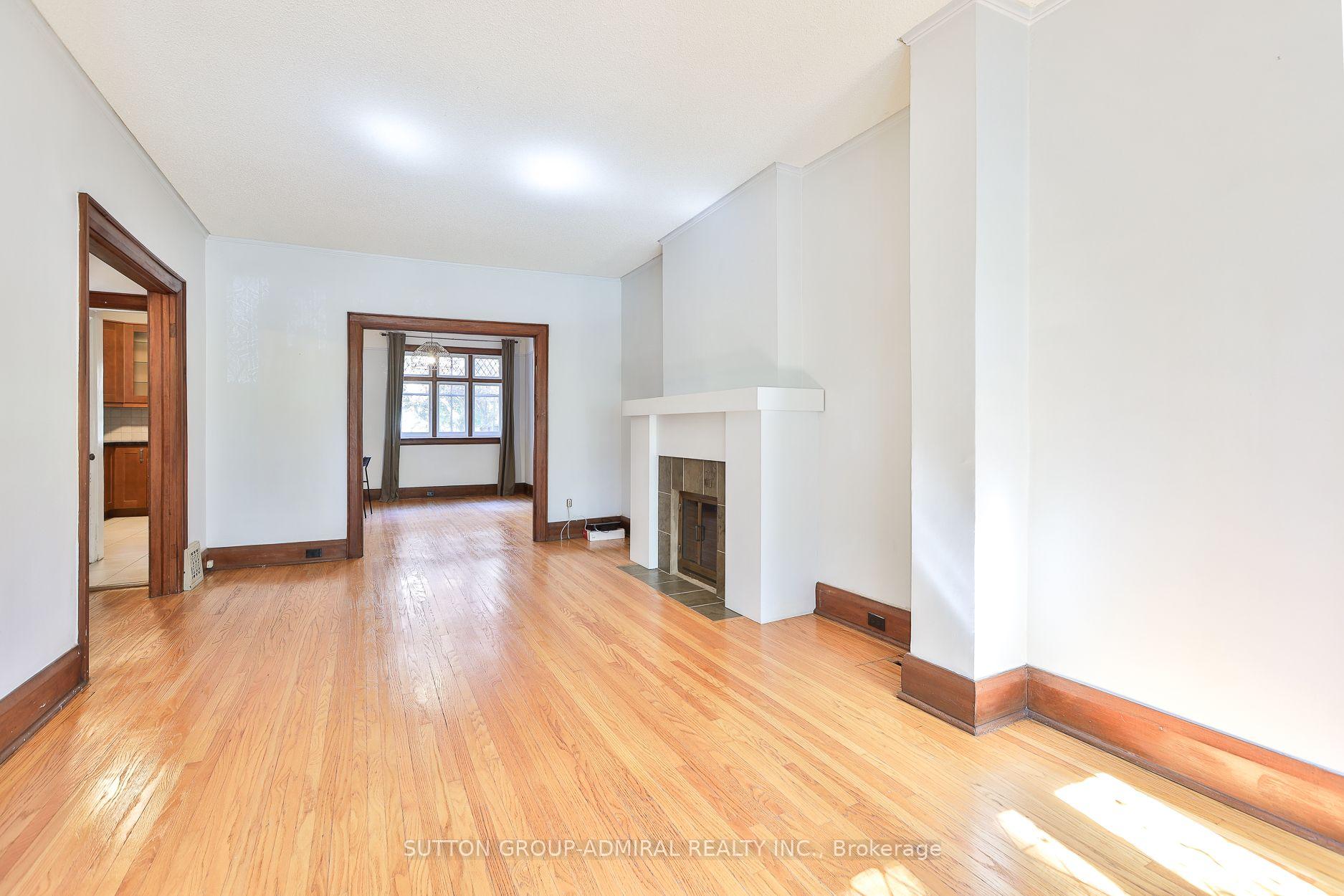 Photo 8 of 60 Manor Road E, Toronto, Mount Pleasant West — HOMEH