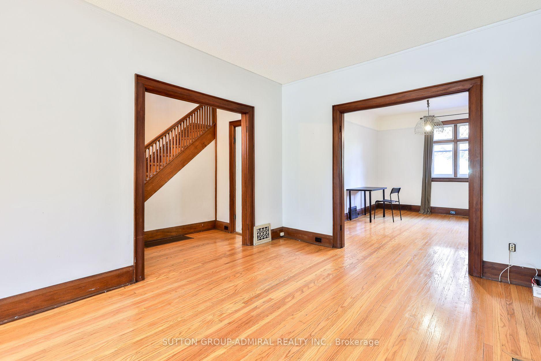 Photo 9 of 60 Manor Road E, Toronto, Mount Pleasant West — HOMEH