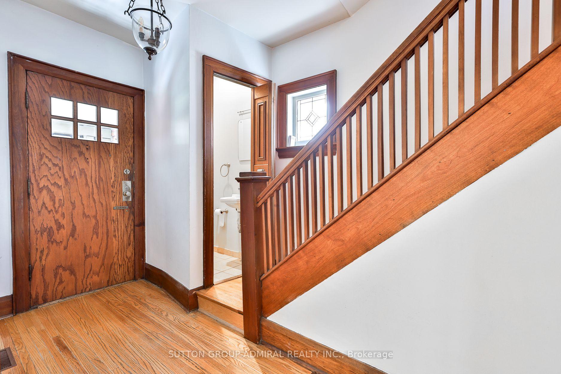 Photo 16 of 60 Manor Road E, Toronto, Mount Pleasant West — HOMEH