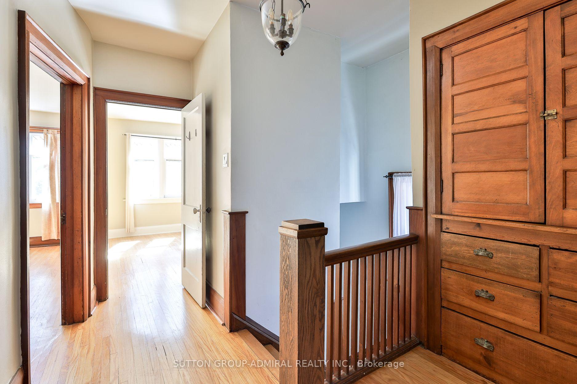 Photo 20 of 60 Manor Road E, Toronto, Mount Pleasant West — HOMEH