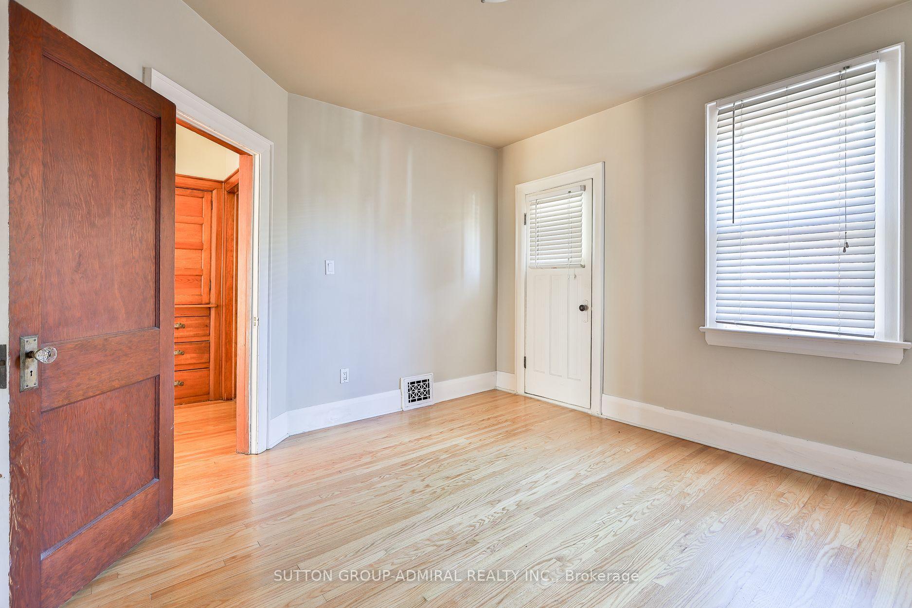 Photo 29 of 60 Manor Road E, Toronto, Mount Pleasant West — HOMEH