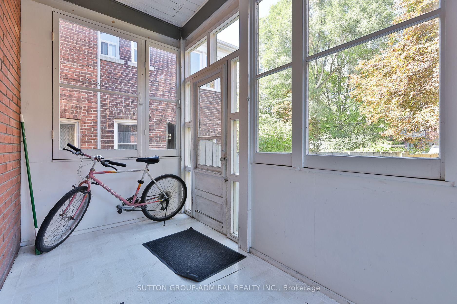 Photo 36 of 60 Manor Road E, Toronto, Mount Pleasant West — HOMEH