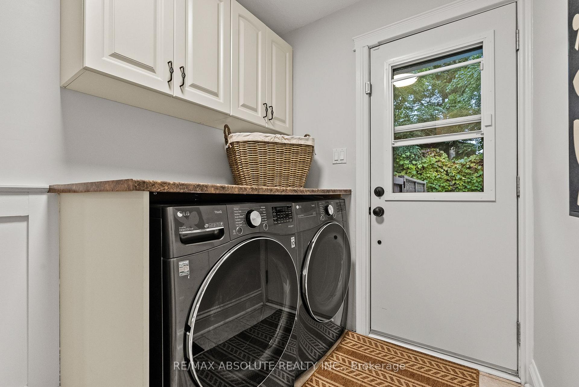 Photo 12 of 21 Revol Road, Ottawa, Merivale Gardens — HOMEH