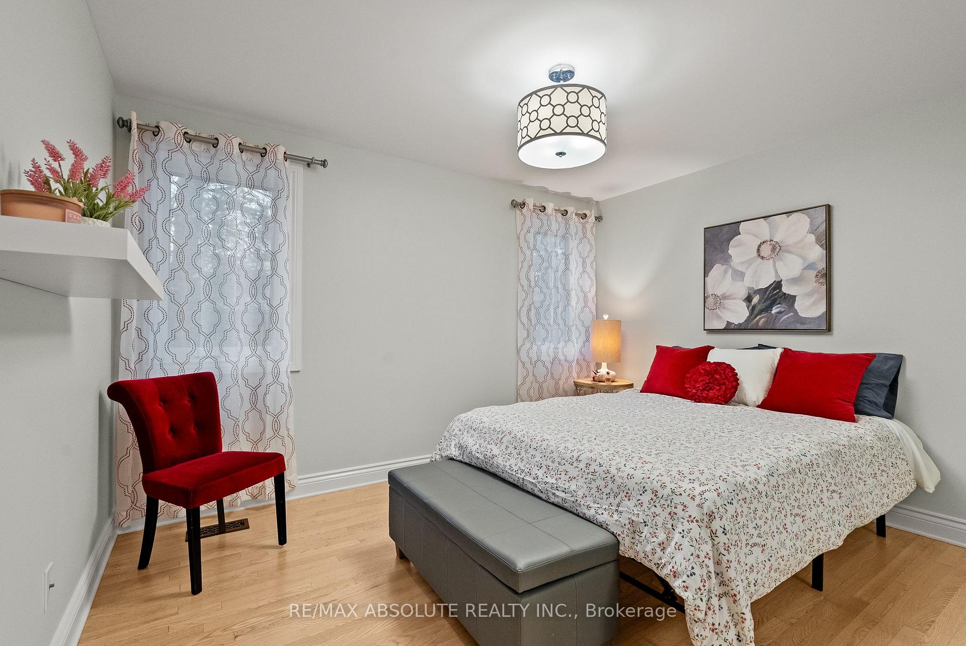 Photo 39 of 21 Revol Road, Ottawa, Merivale Gardens — HOMEH