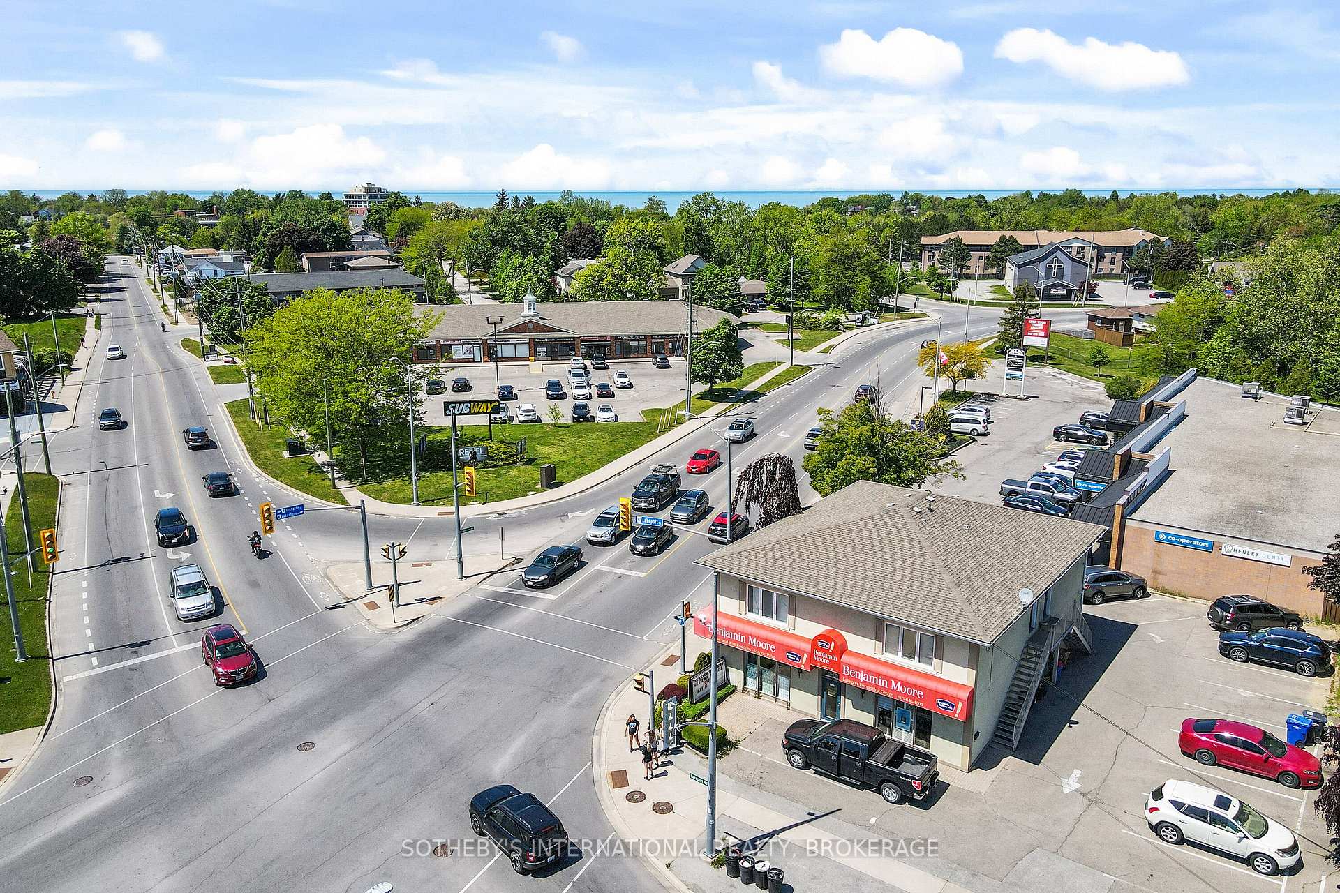 Photo of 117 Lakeport Road