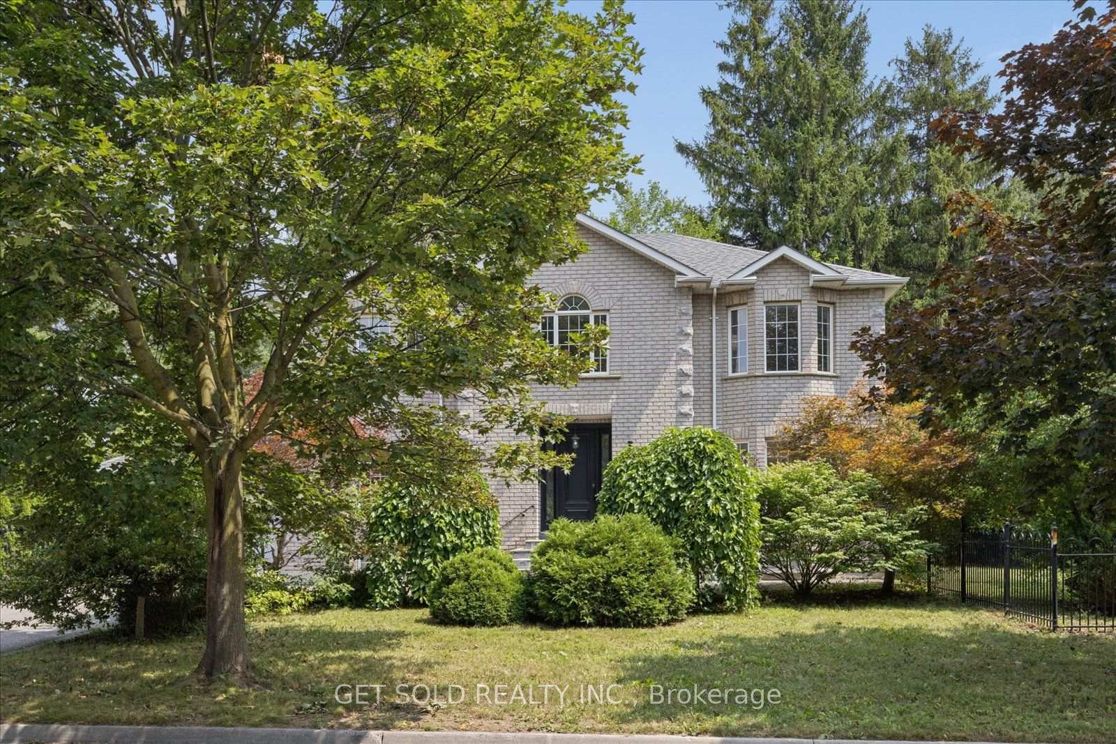 Photo of 49 Pearson Avenue