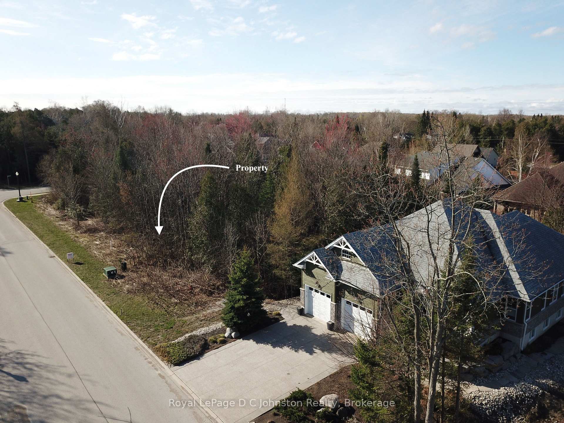 Photo 4 of Emerald Drive, Saugeen Shores — HOMEH
