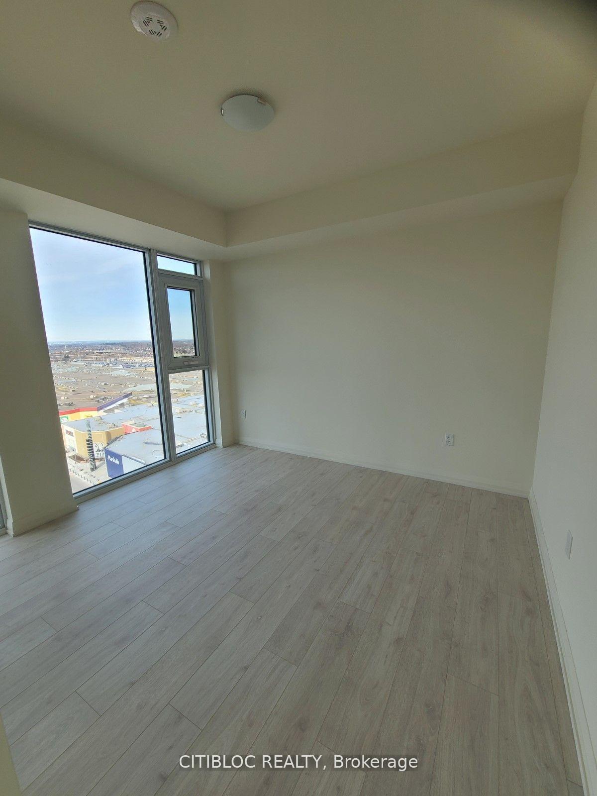 Photo 13 of Unit 1514, 8960 Jane Street, Vaughan, Concord — HOMEH