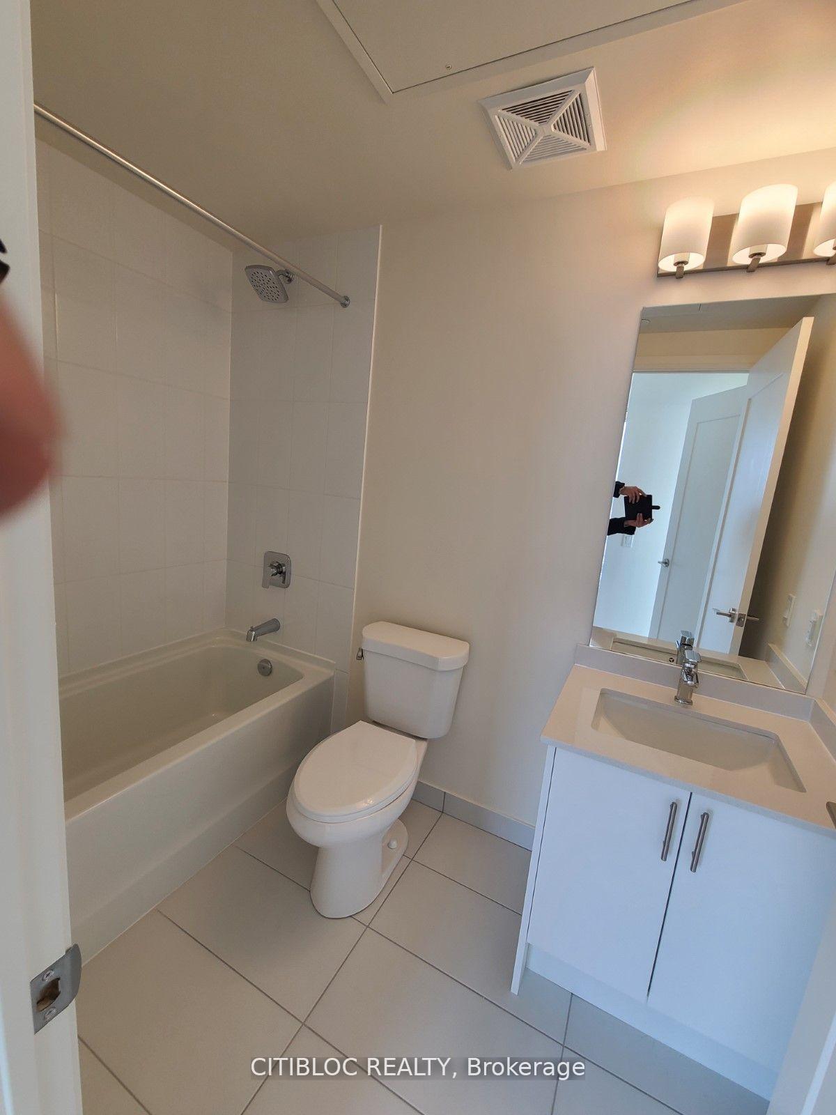 Photo 14 of Unit 1514, 8960 Jane Street, Vaughan, Concord — HOMEH