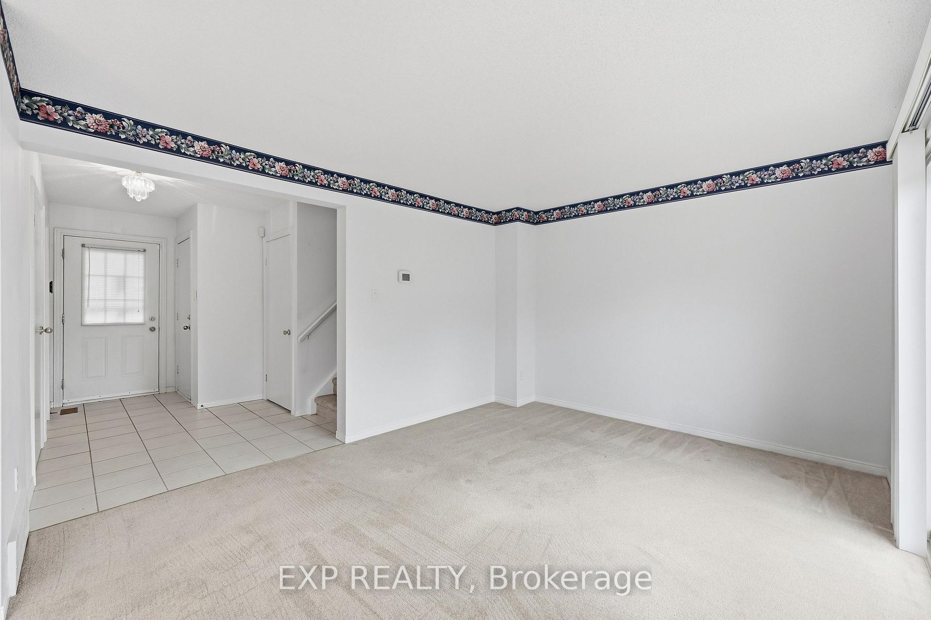 Photo 5 of Unit 38, 195 Queen Victoria Drive, Hamilton, Quinndale — HOMEH