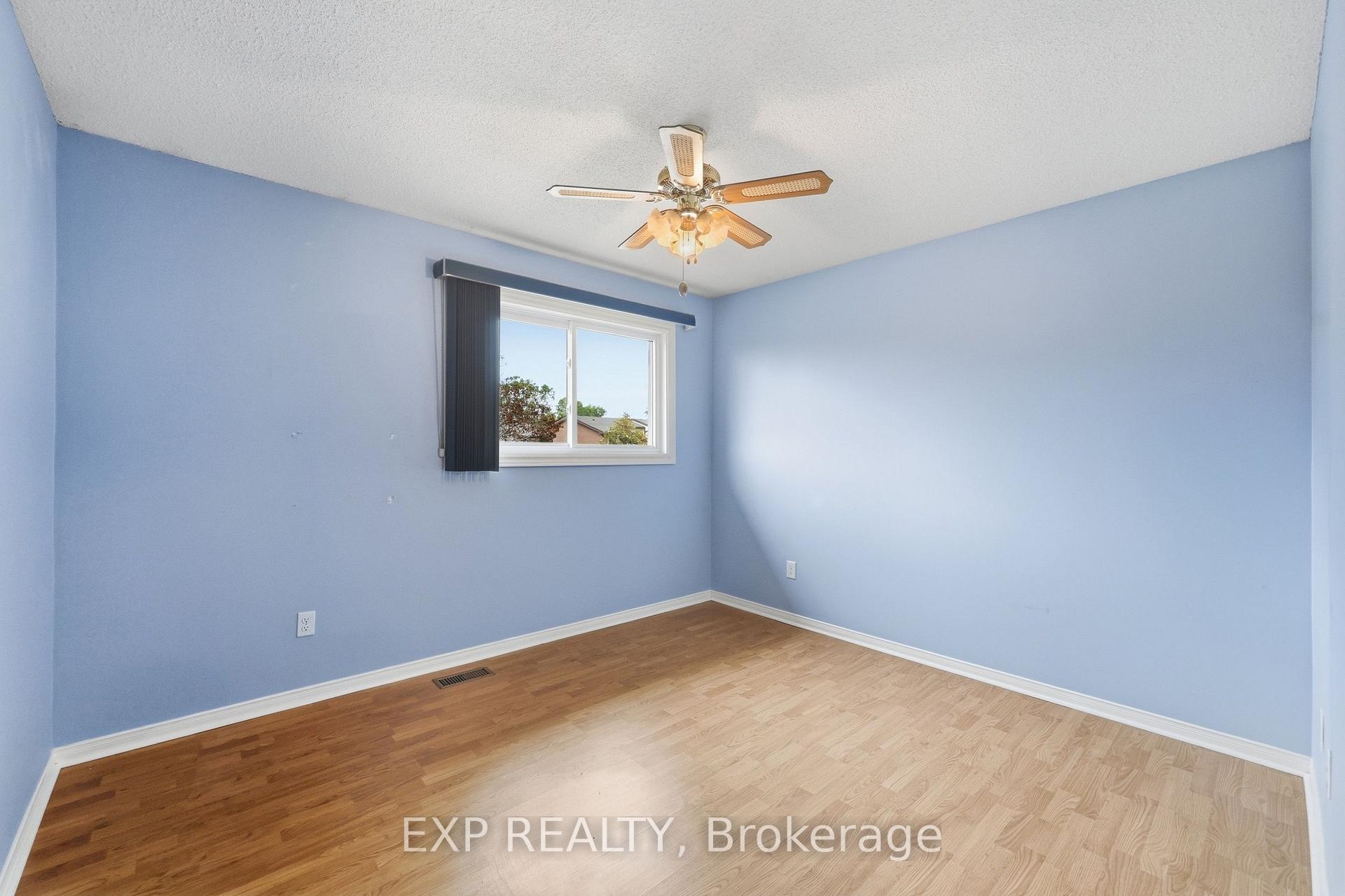 Photo 17 of Unit 38, 195 Queen Victoria Drive, Hamilton, Quinndale — HOMEH