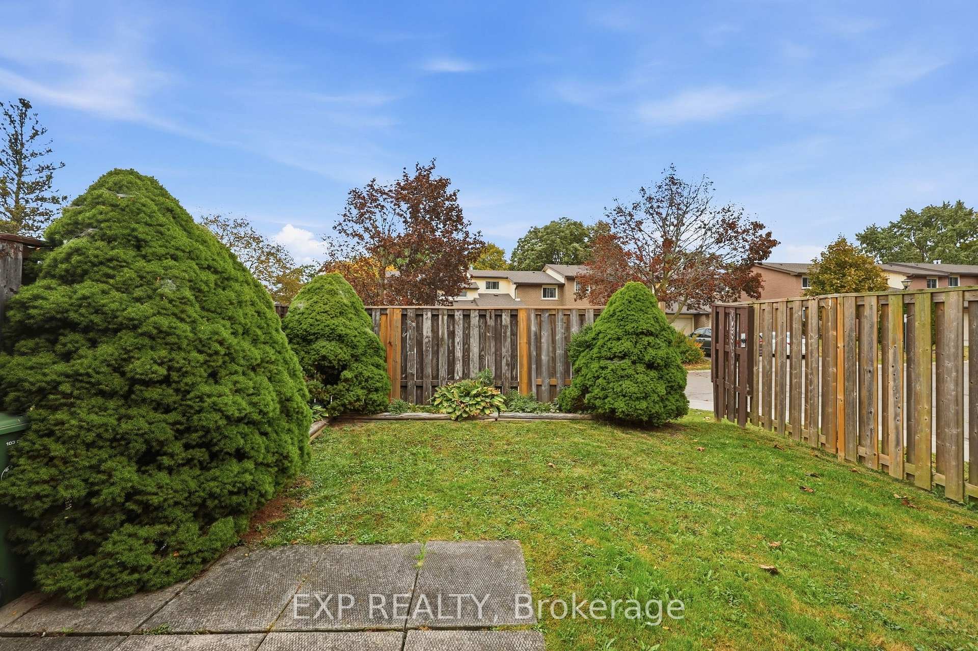 Photo 32 of Unit 38, 195 Queen Victoria Drive, Hamilton, Quinndale — HOMEH