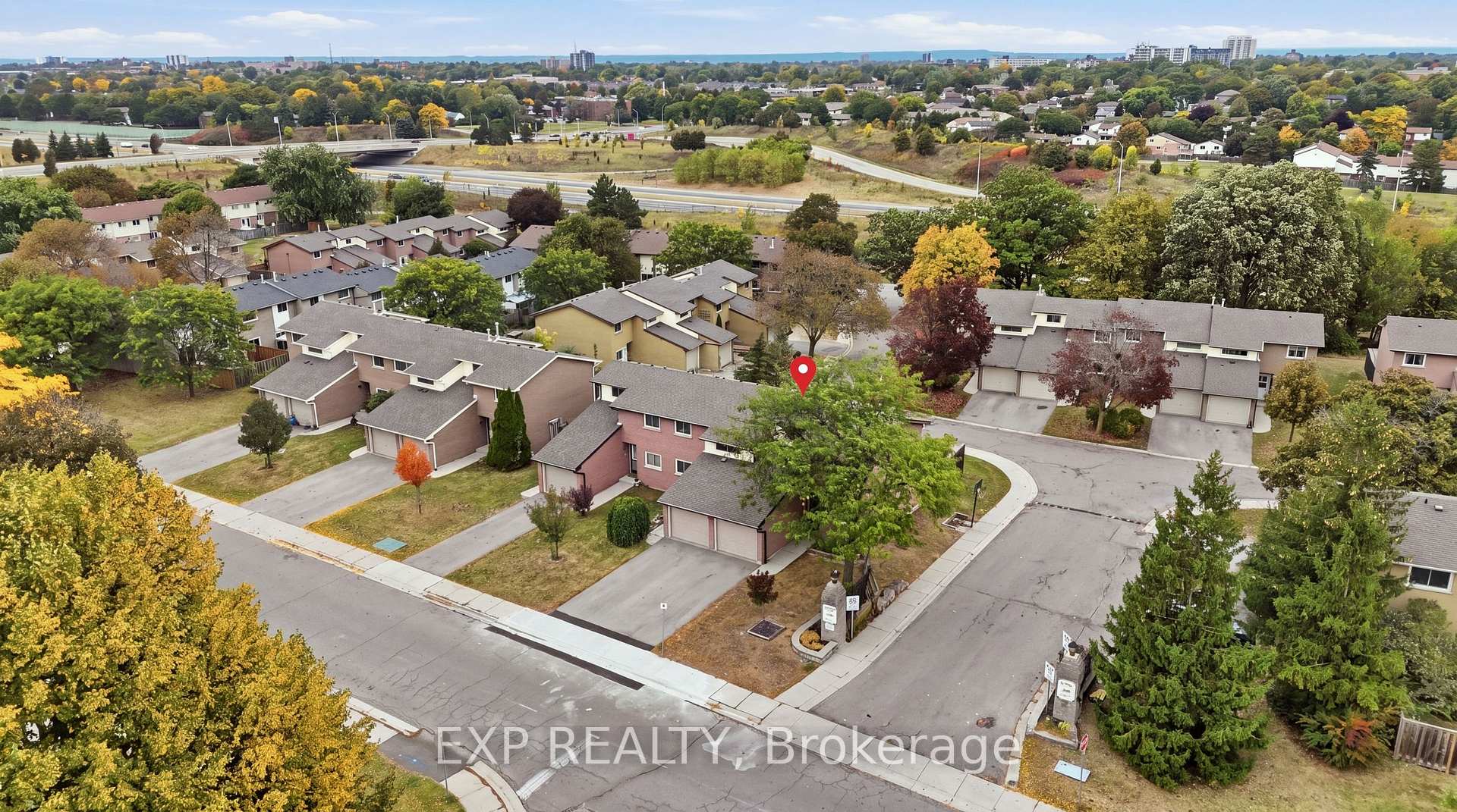Photo 34 of Unit 38, 195 Queen Victoria Drive, Hamilton, Quinndale — HOMEH