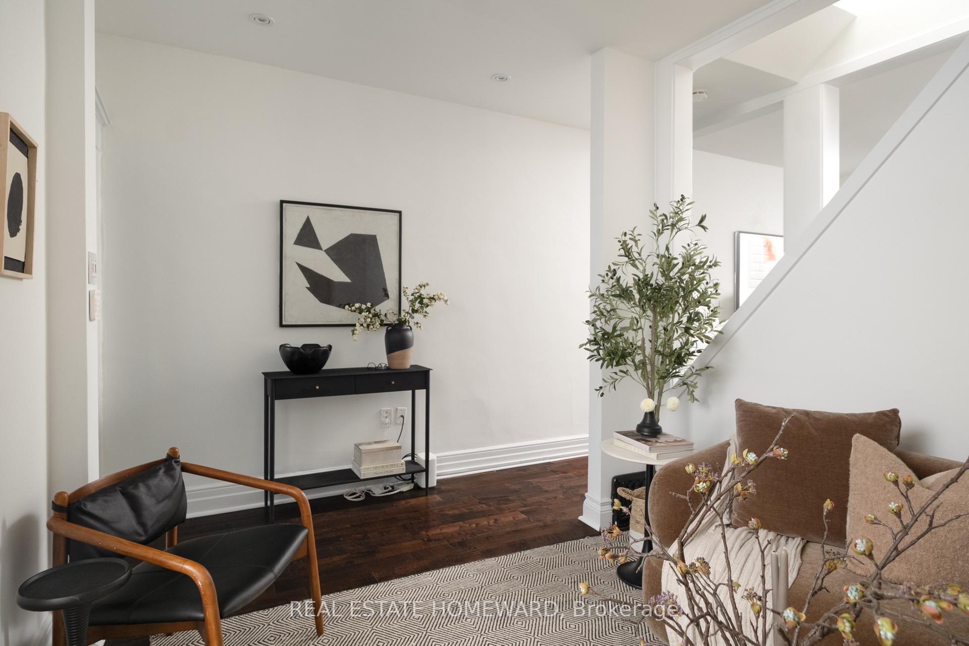 Photo 9 of 76 Withrow Avenue, Toronto, North Riverdale — HOMEH