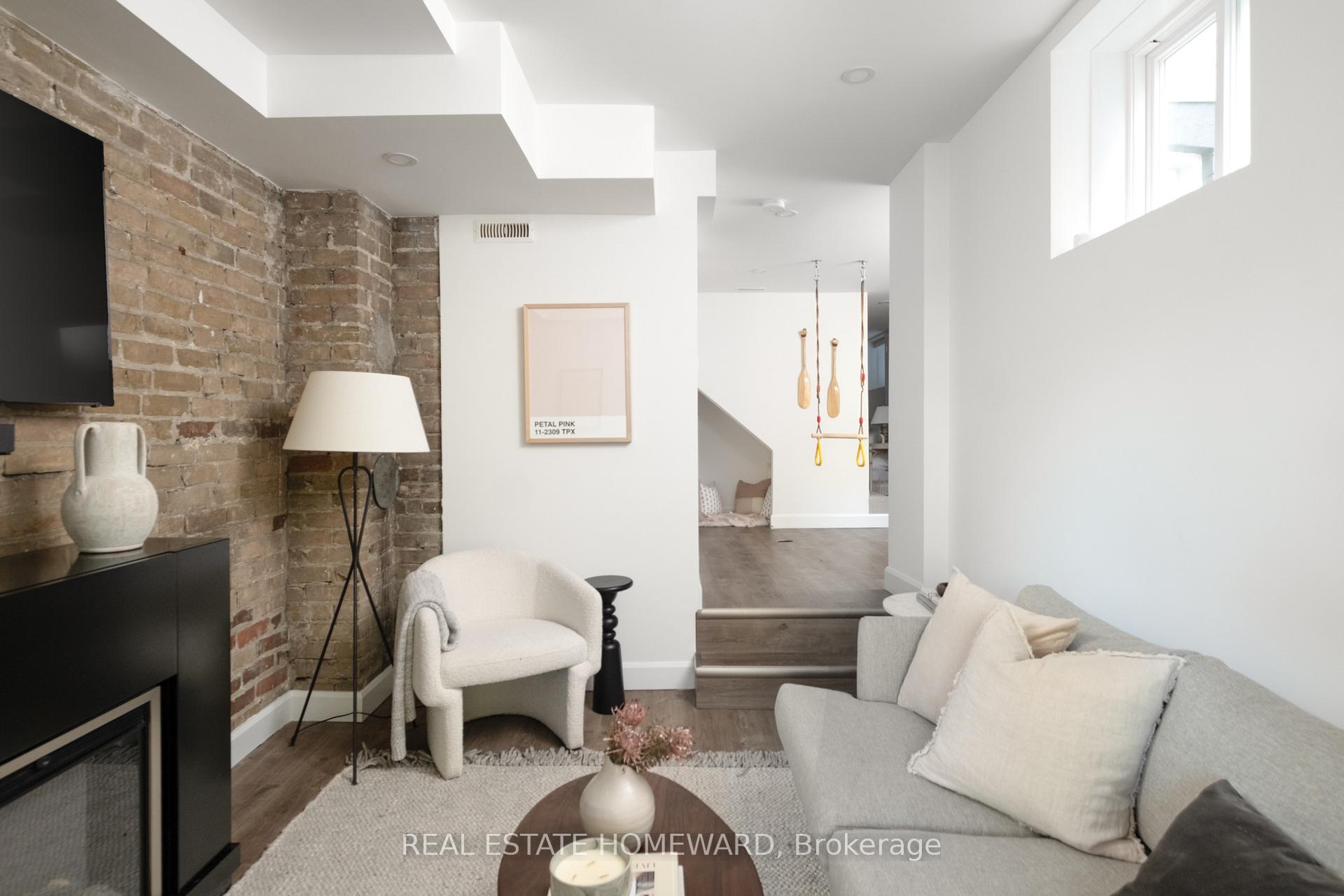 Photo 29 of 76 Withrow Avenue, Toronto, North Riverdale — HOMEH