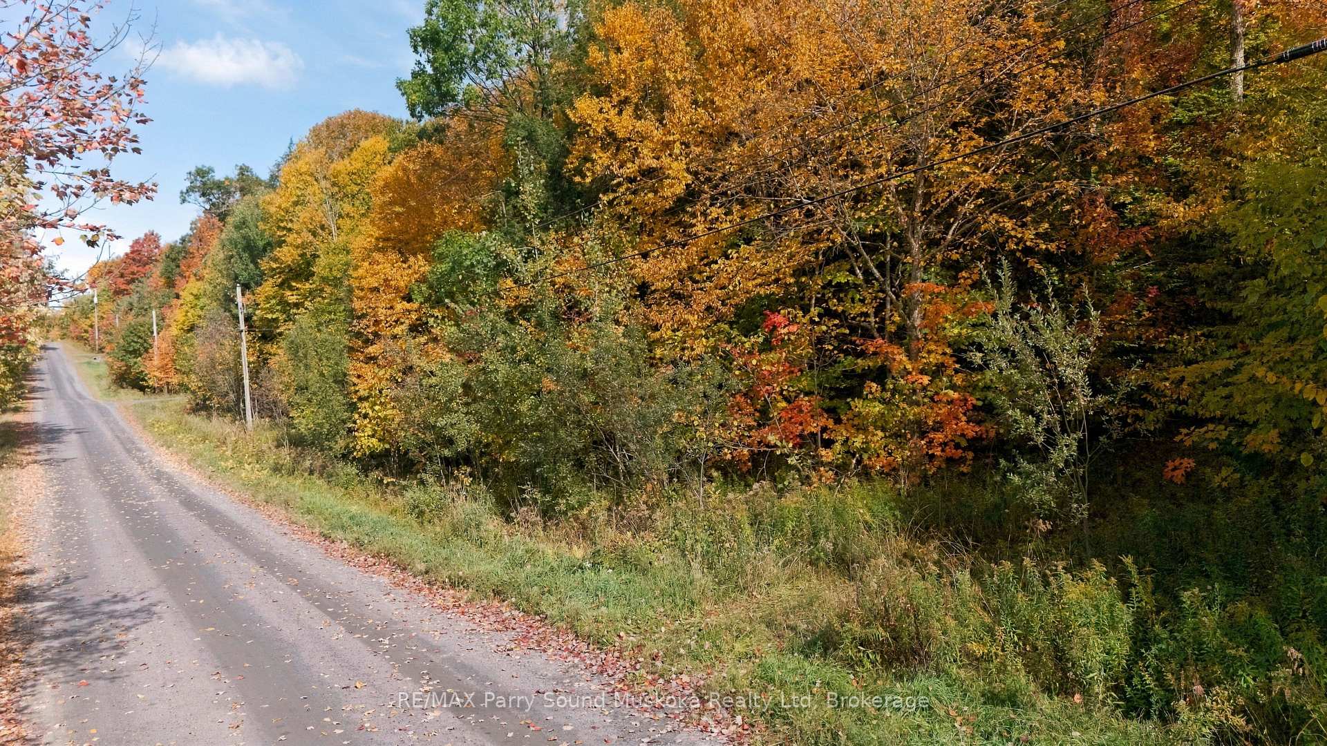 Photo 8 of 3 Maplewood Drive, McKellar — HOMEH