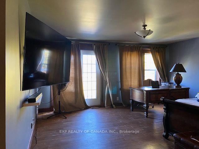 Photo 15 of 284 Fifth Avenue, Cochrane — HOMEH