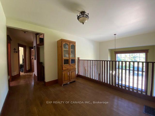 Photo 25 of 284 Fifth Avenue, Cochrane — HOMEH