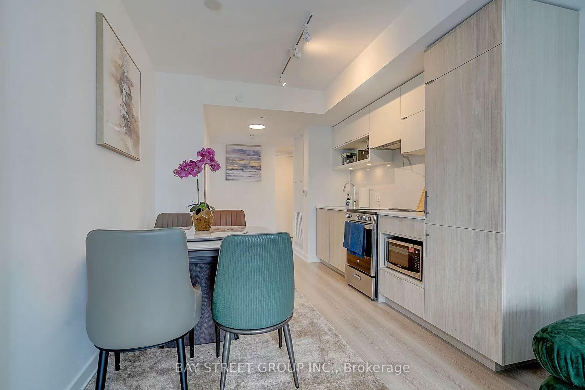 Photo 6 of Unit 2511, 100 Queen Street E, Toronto, Church-Yonge Corridor — HOMEH