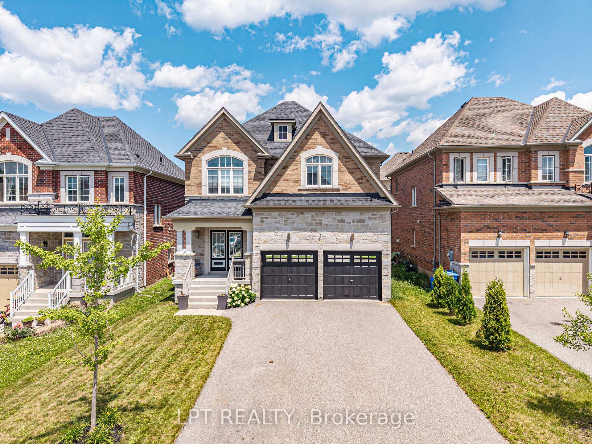 Photo of 20 Manor Forest Road