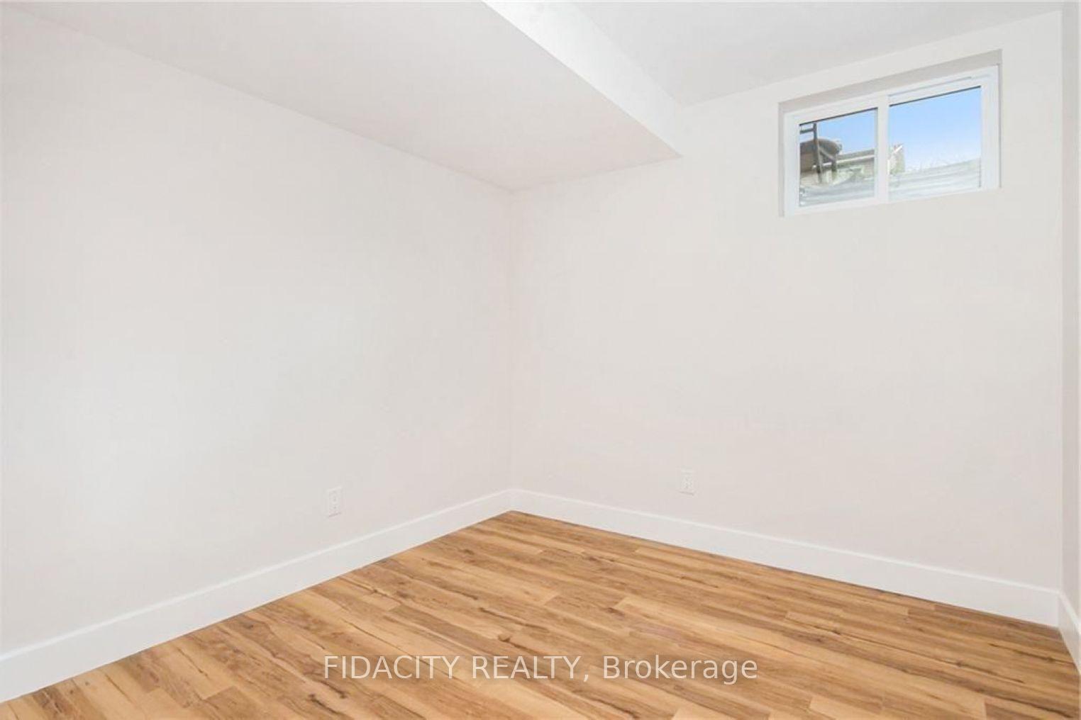 Photo 17 of 1402 Mayview Avenue, Ottawa, Carlington — HOMEH