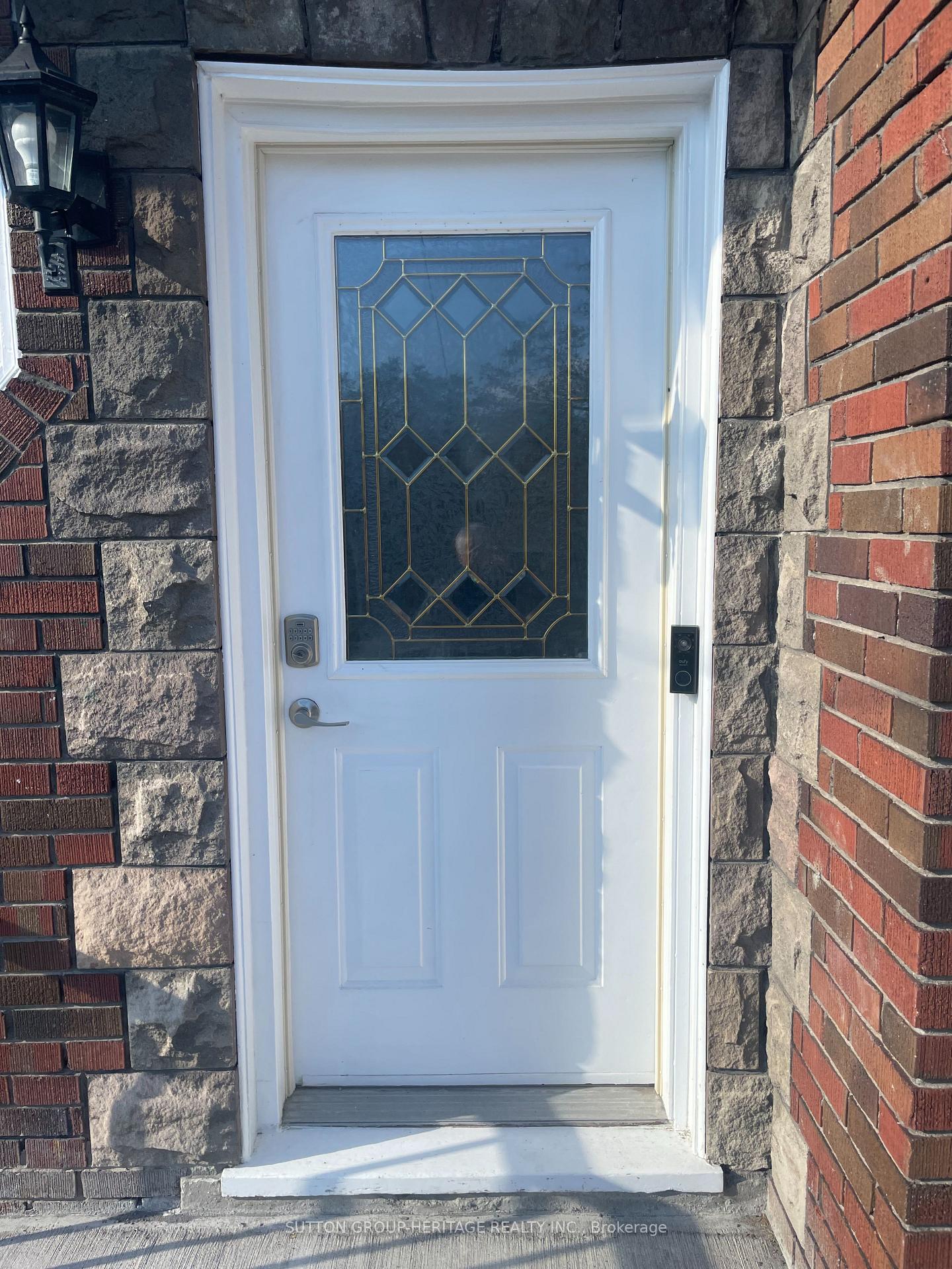Photo 2 of 236 Mcnaughton Avenue, Oshawa, Central — HOMEH