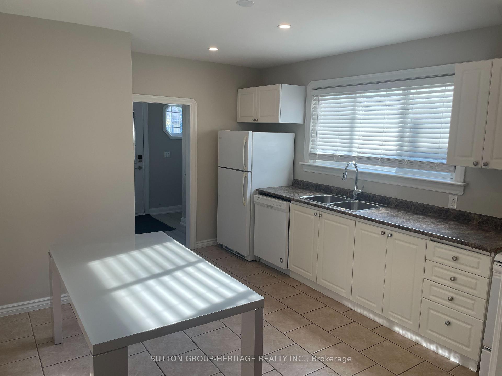 Photo 3 of 236 Mcnaughton Avenue, Oshawa, Central — HOMEH