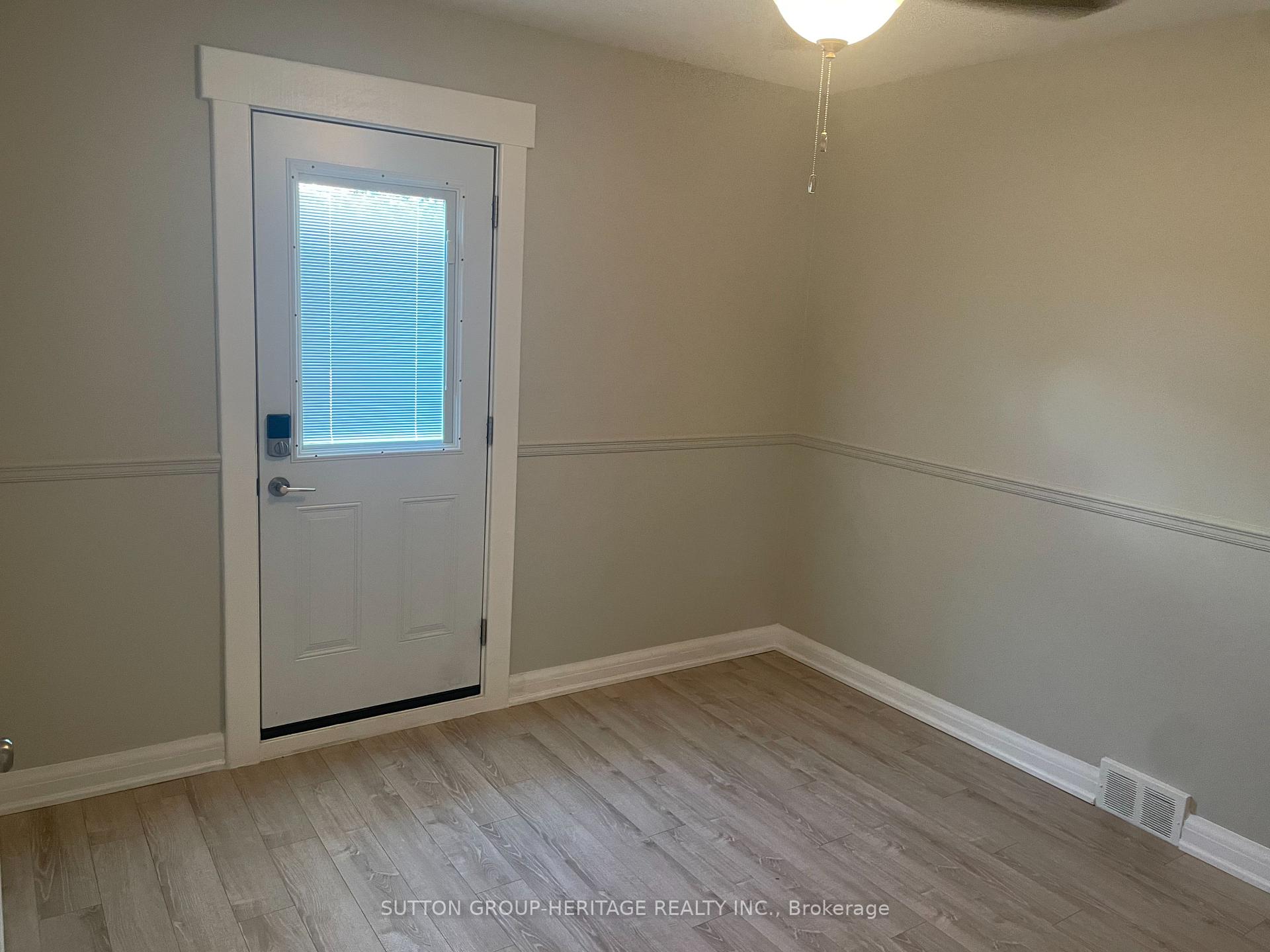 Photo 8 of 236 Mcnaughton Avenue, Oshawa, Central — HOMEH
