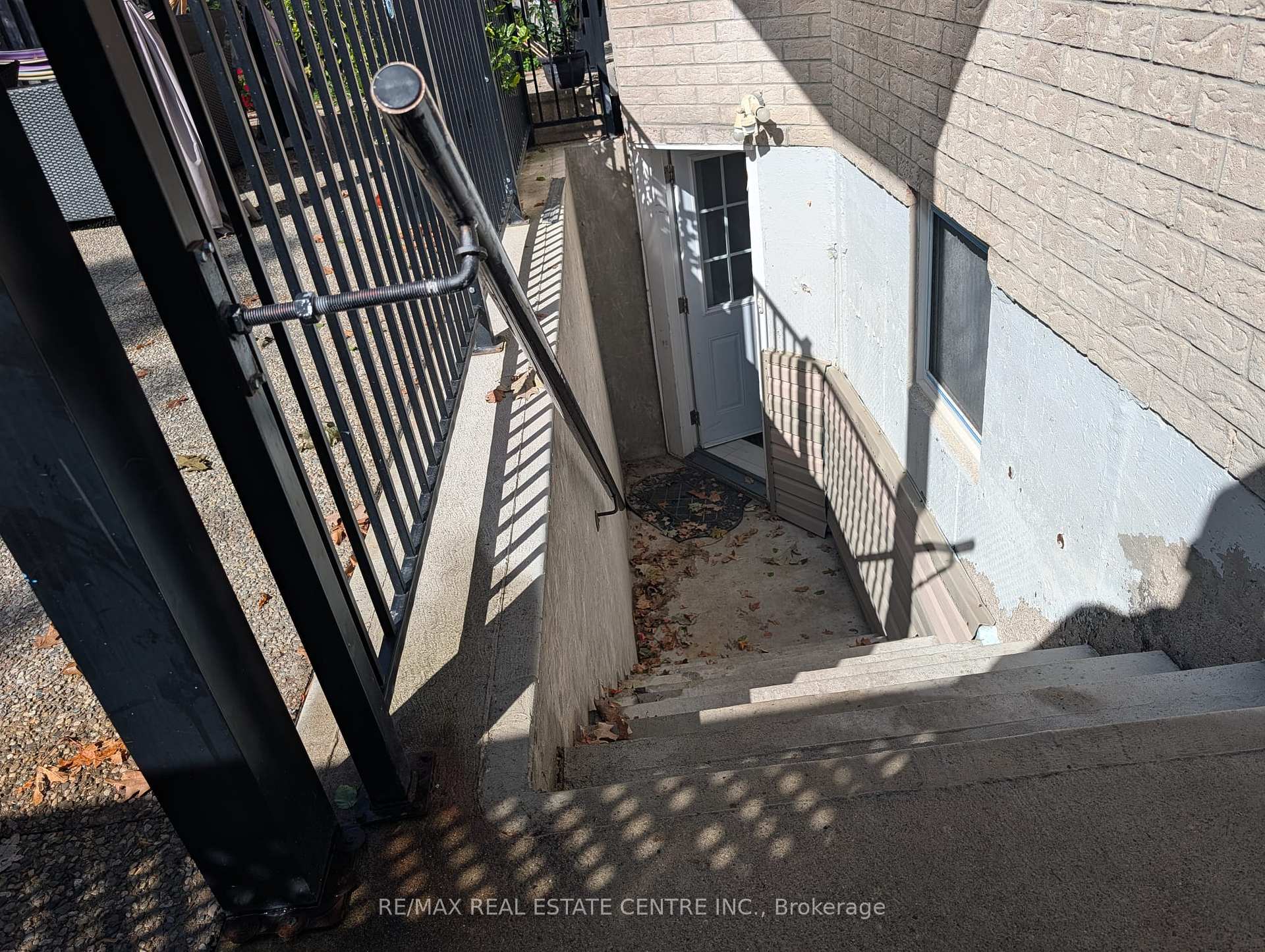 Photo 2 of Unit BSMT, 70 Showboat Crescent, Brampton, Madoc — HOMEH