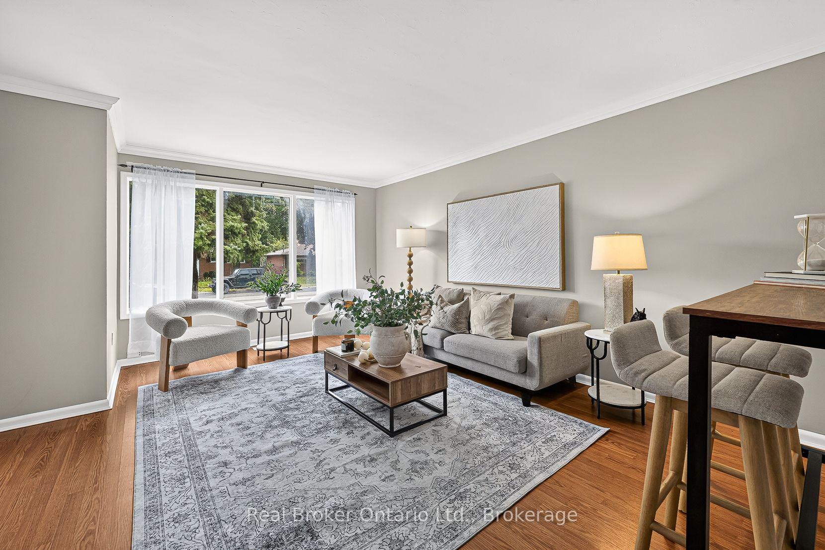 Photo 7 of 1012 Warwick Street, Woodstock, Woodstock - North — HOMEH